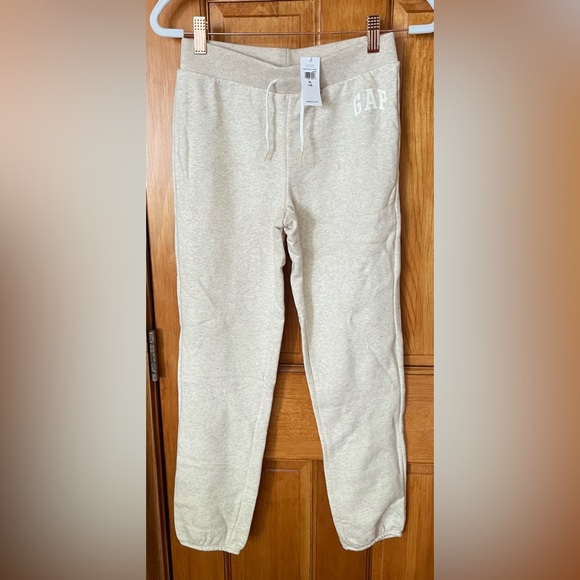 Lot of 5 NWT Gap Jogger Sweatpants size 12 Girls Black Navy Grey - Picture 10 of 15